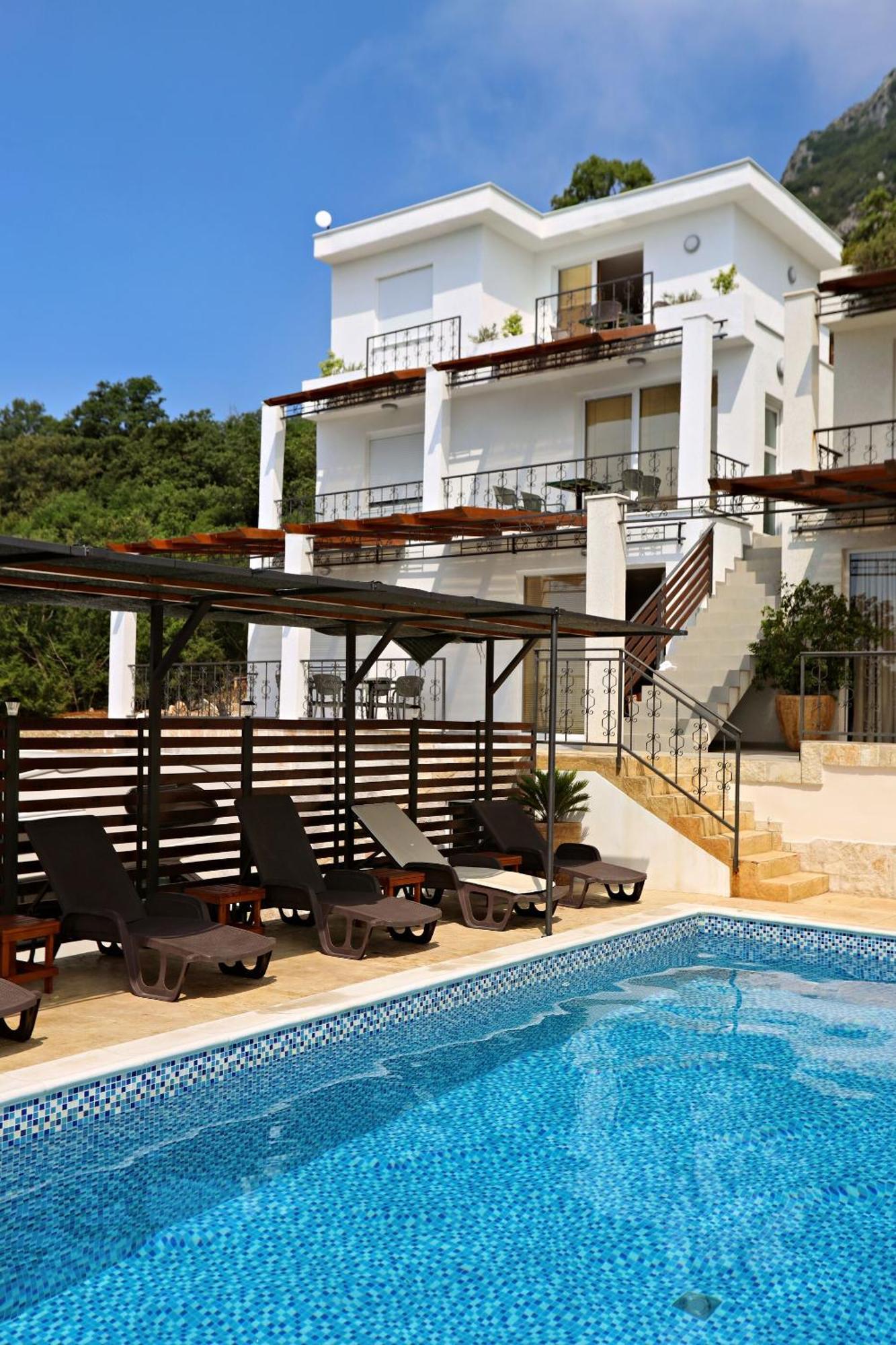 Apartments Oktopus Sutomore Εξωτερικό φωτογραφία