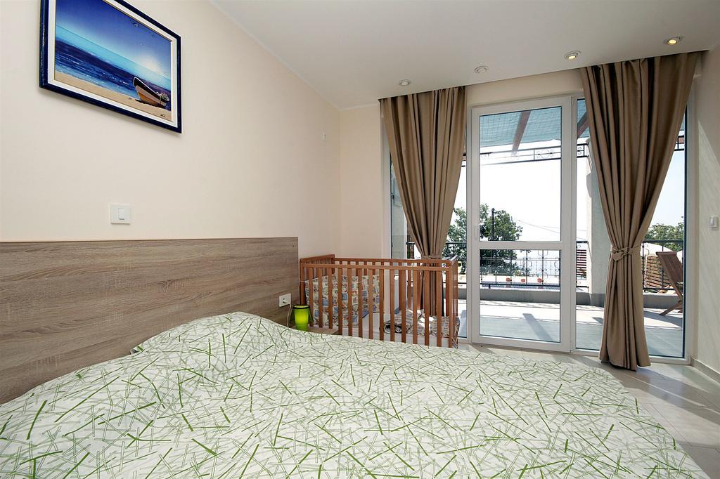 Apartments Oktopus Sutomore Εξωτερικό φωτογραφία