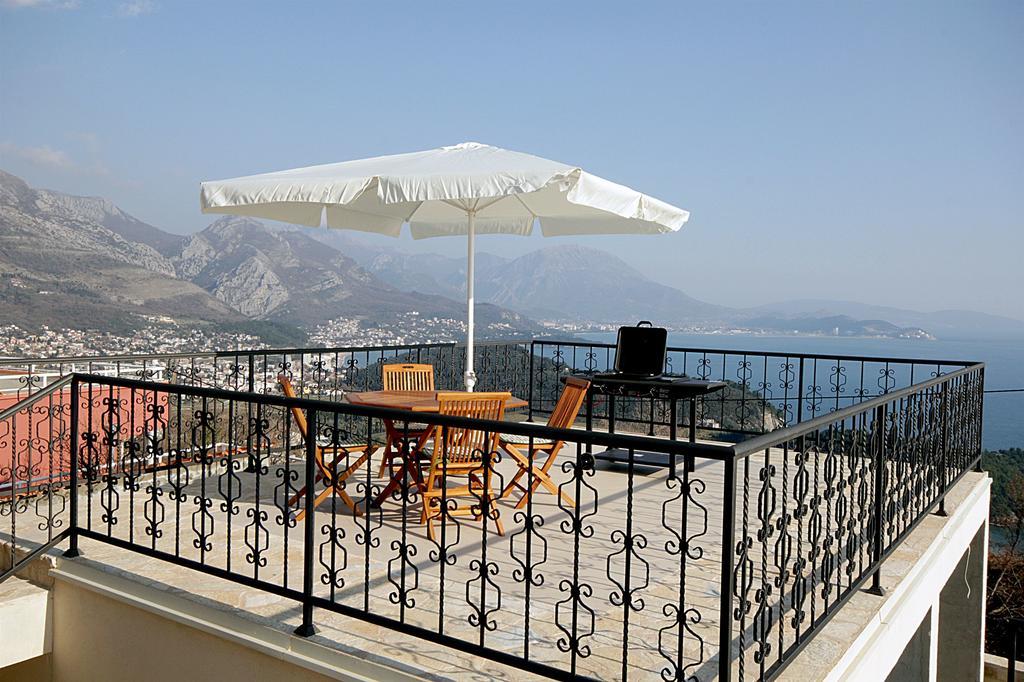 Apartments Oktopus Sutomore Εξωτερικό φωτογραφία