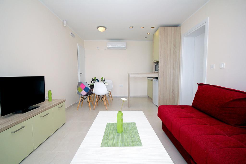 Apartments Oktopus Sutomore Εξωτερικό φωτογραφία